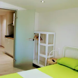 Anthia House Apartament